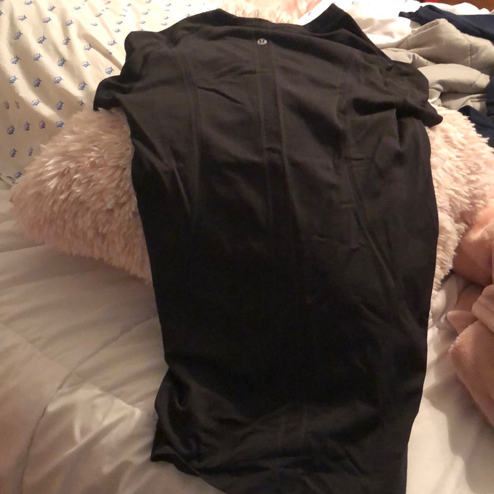 Lululemon shirt